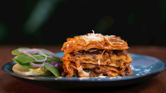 cheesy-vegetable-lasagna-recipe-a-comforting-italian-classic-thumbnail