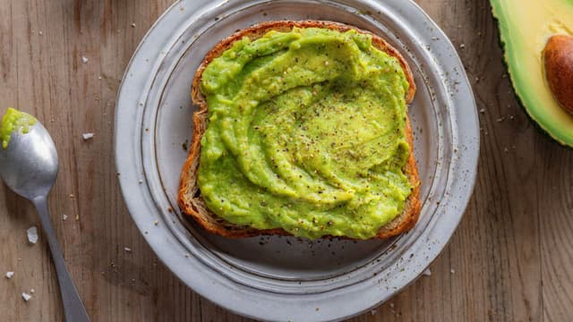 avocado-for-breakfast-avocado-for-breakfast-5-nutritious-recipes-to-try-this-week-thumbnail
