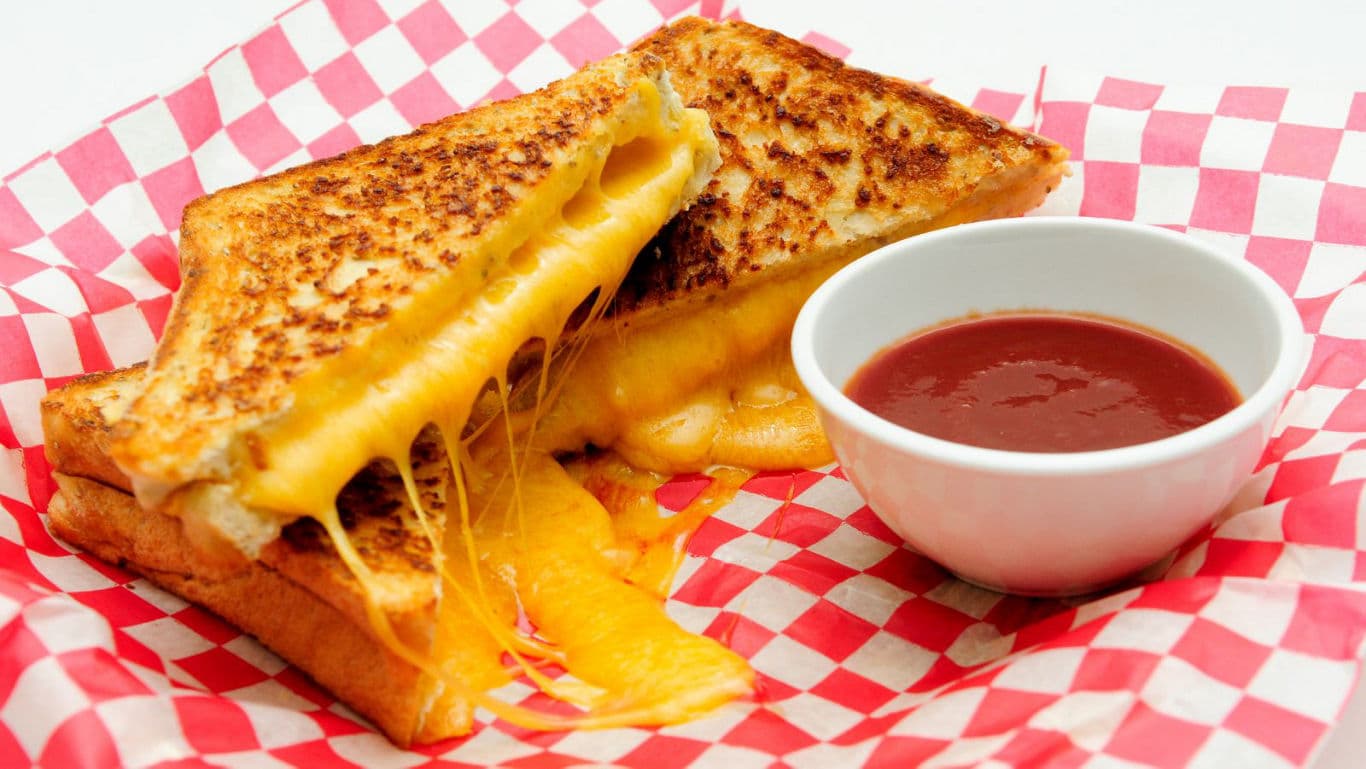 Grilled cheese sandwich with dipping sauce