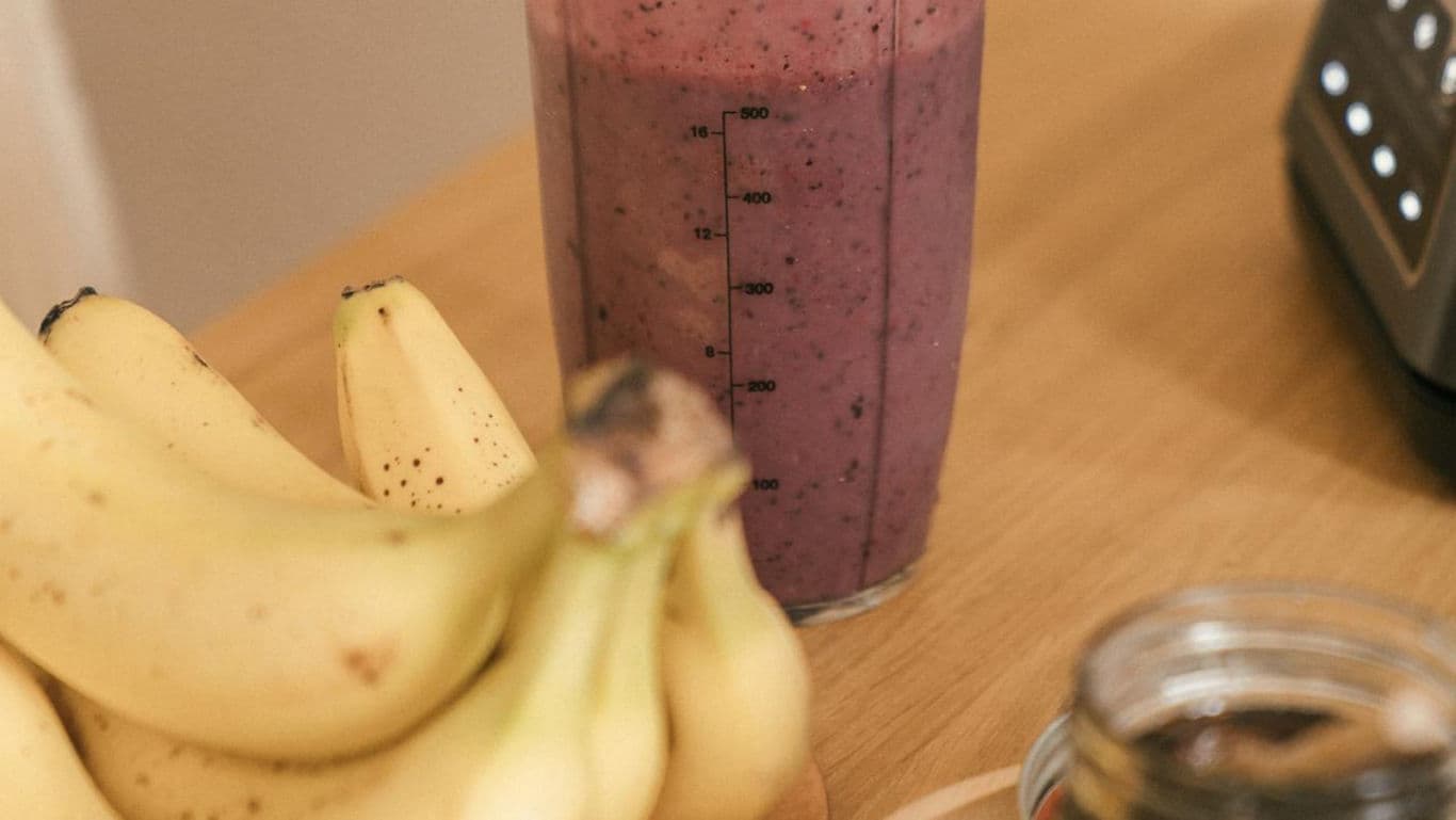 Chocolate Banana Oats Smoothie
