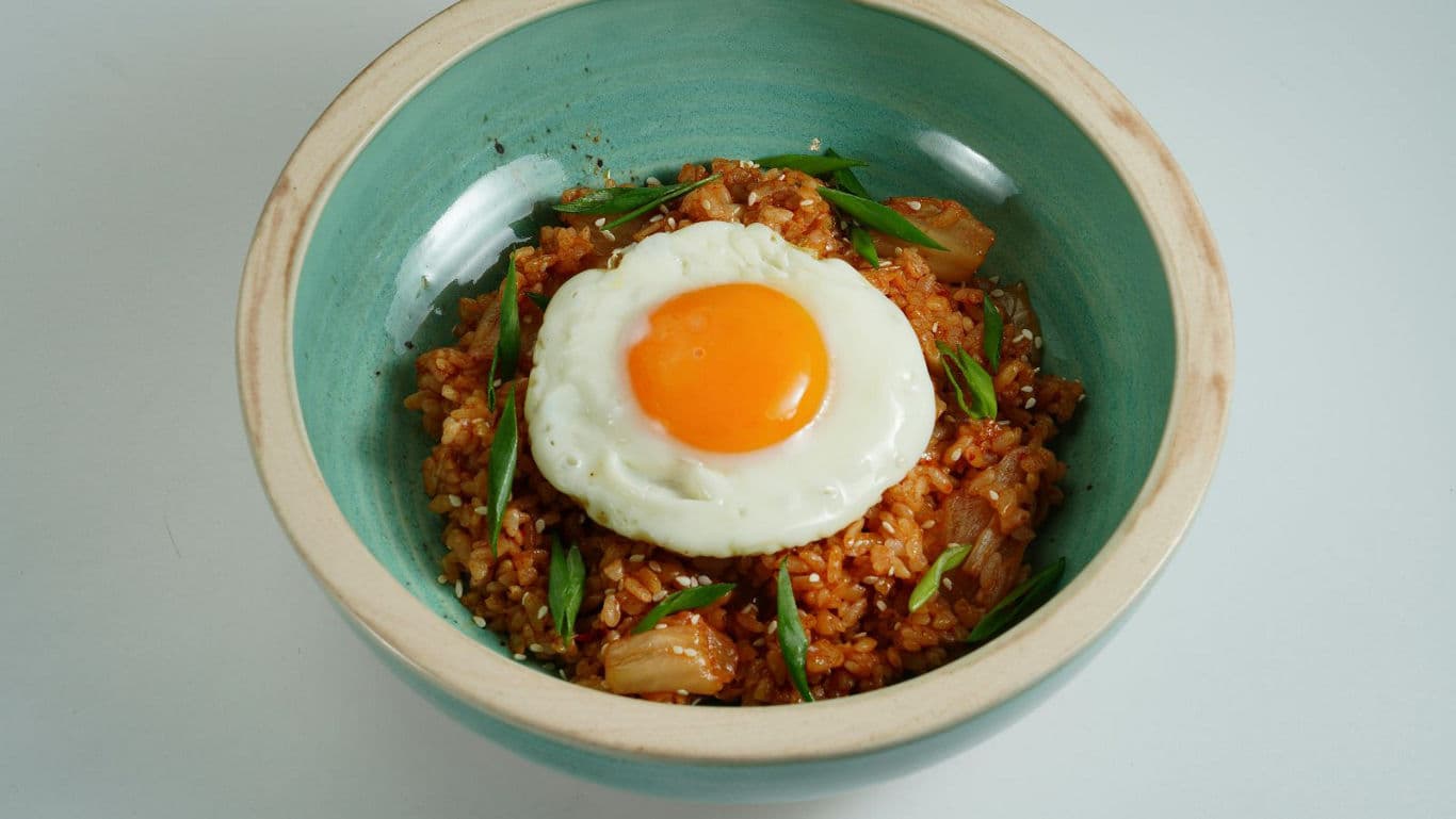 Fried rice with sunny-side-up egg