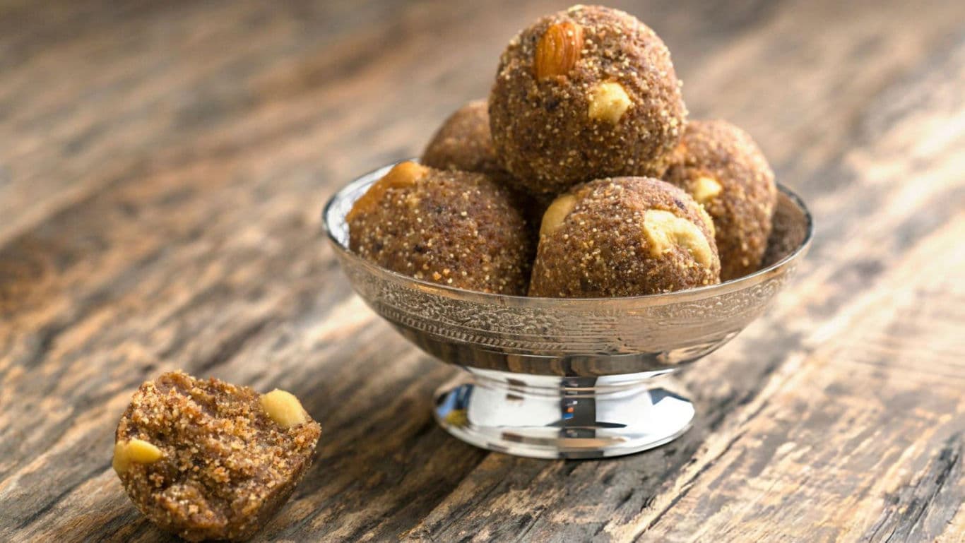 Pinni, winter sweets spread
