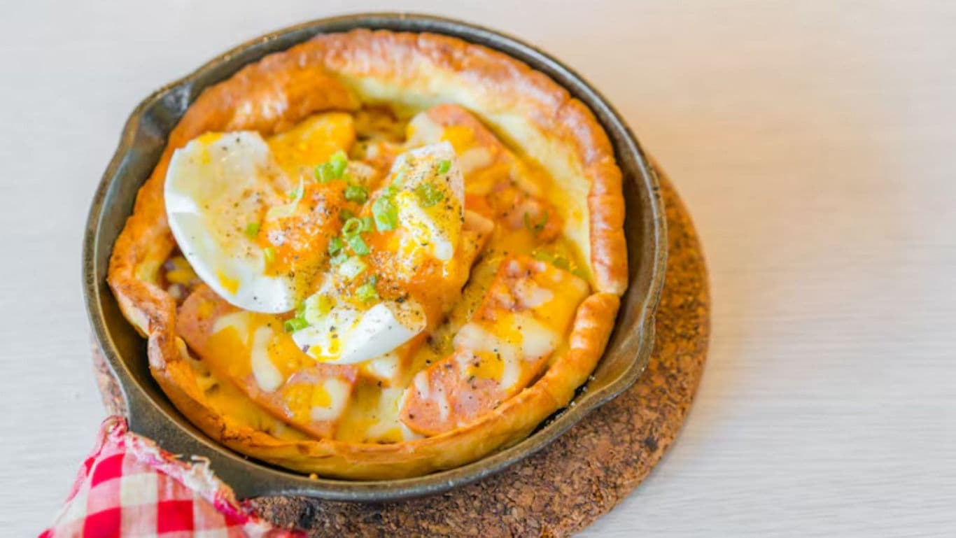 Savory skillet dish with eggs and sausage