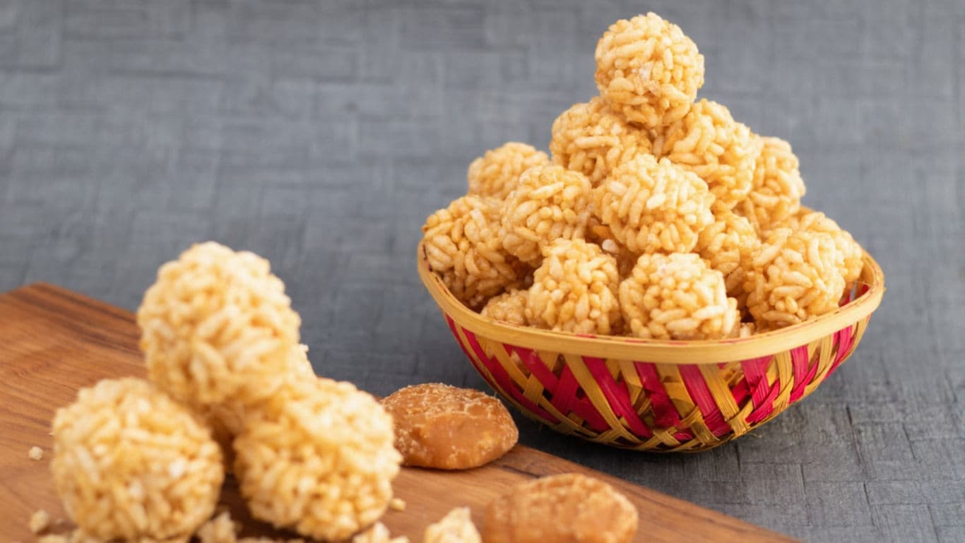 Puffed Rice Ladoo