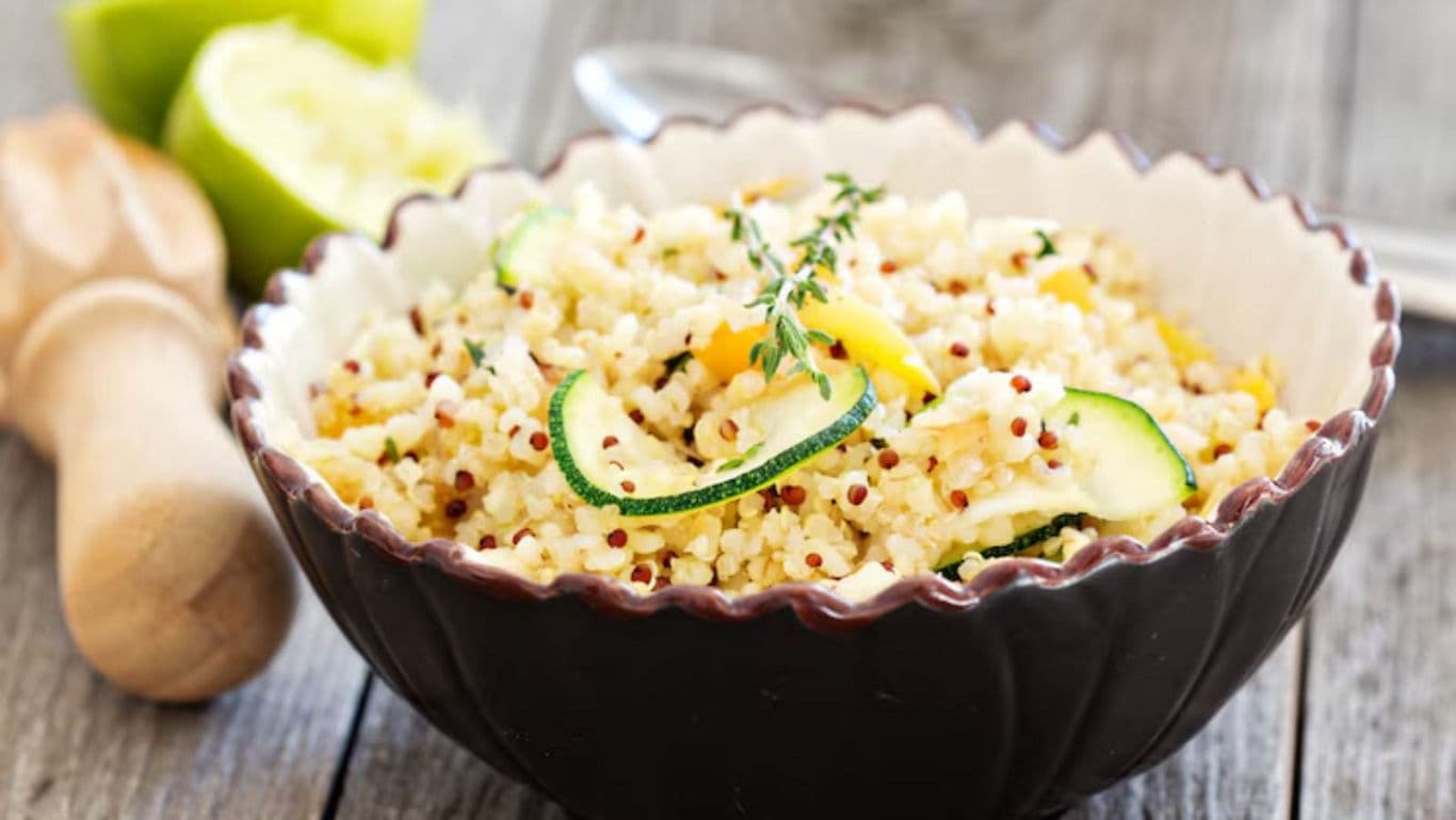 Quinoa Salad with Zucchini and Lemon