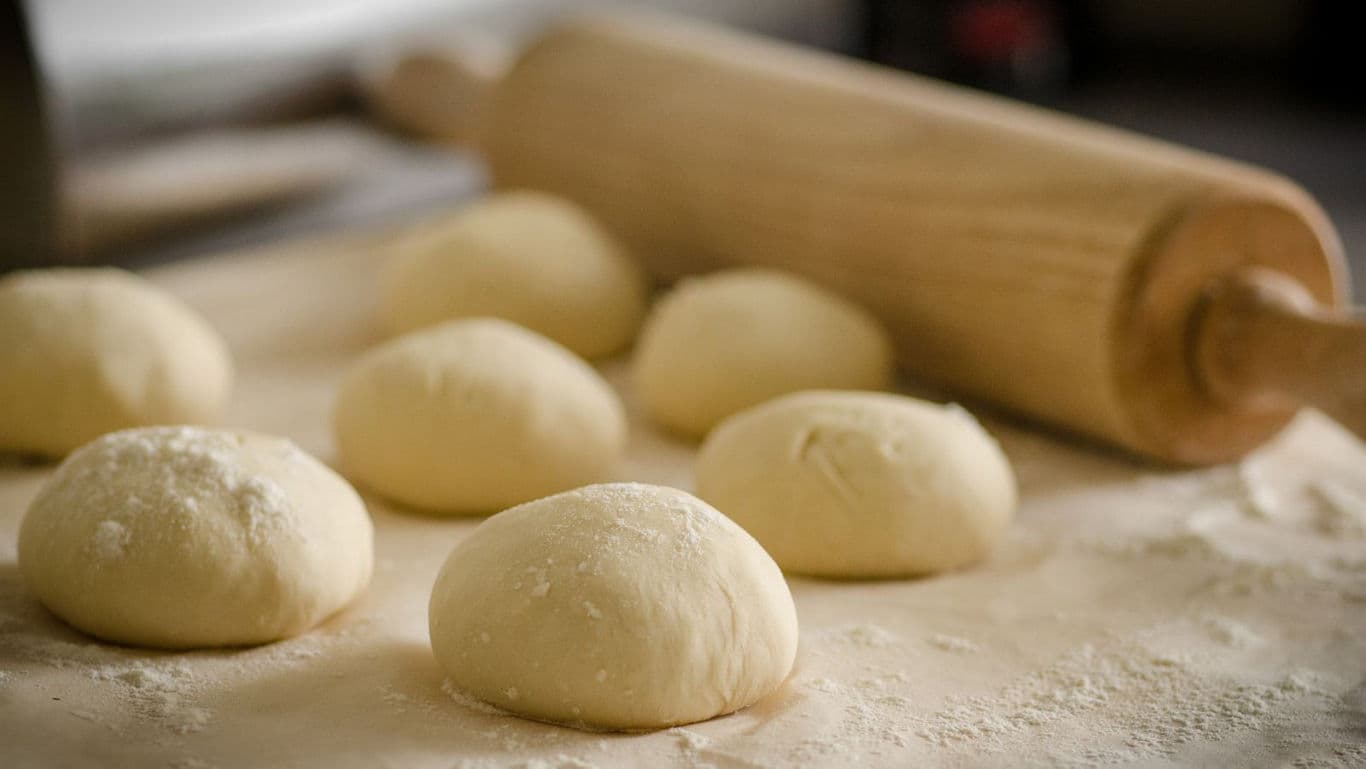 Fluffy golden luchis fried to perfection