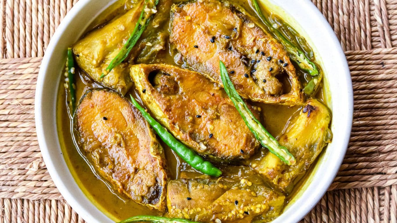  Serving FIsh at wedding - Inset image