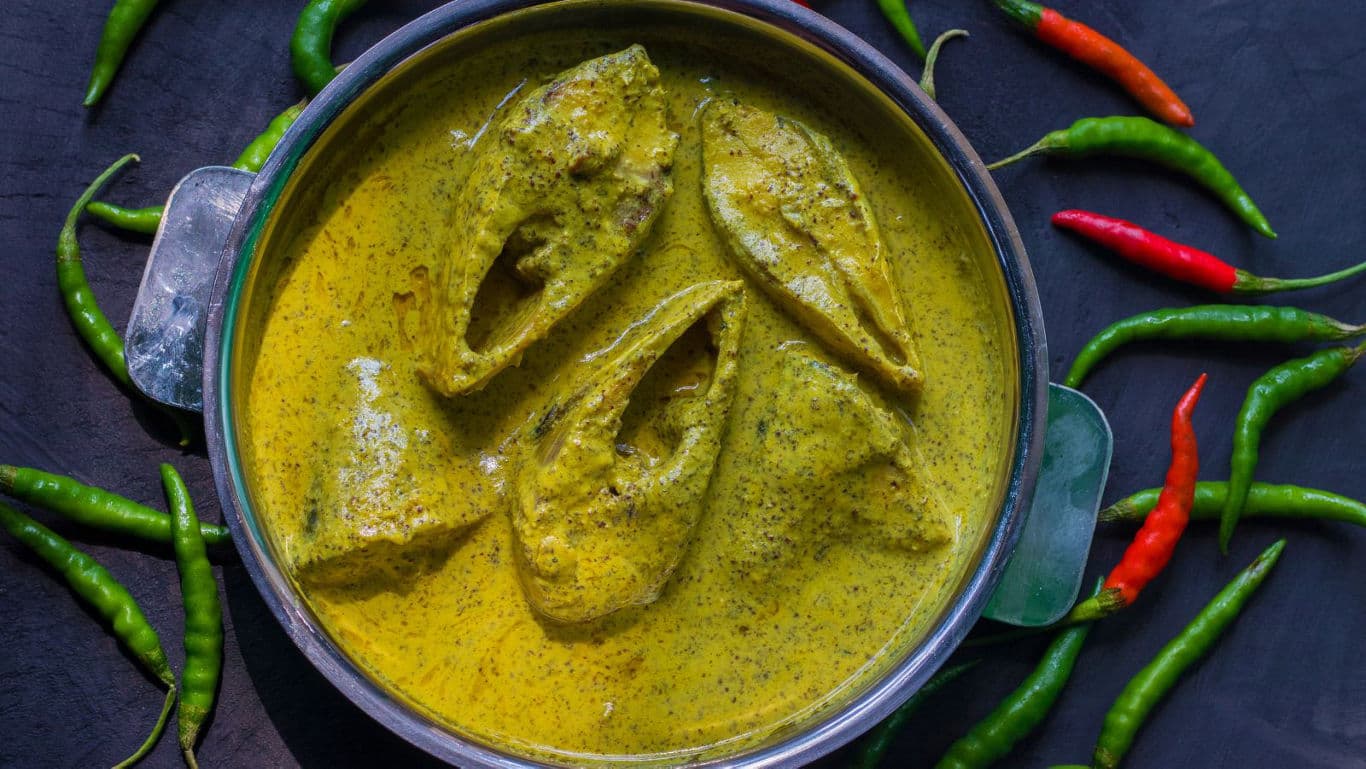 Traditional Fish Curry with Mustard Sauce