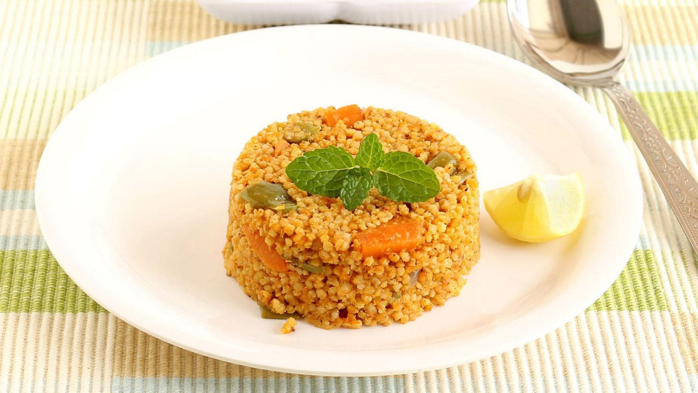 Healthy quinoa dish with vegetables
