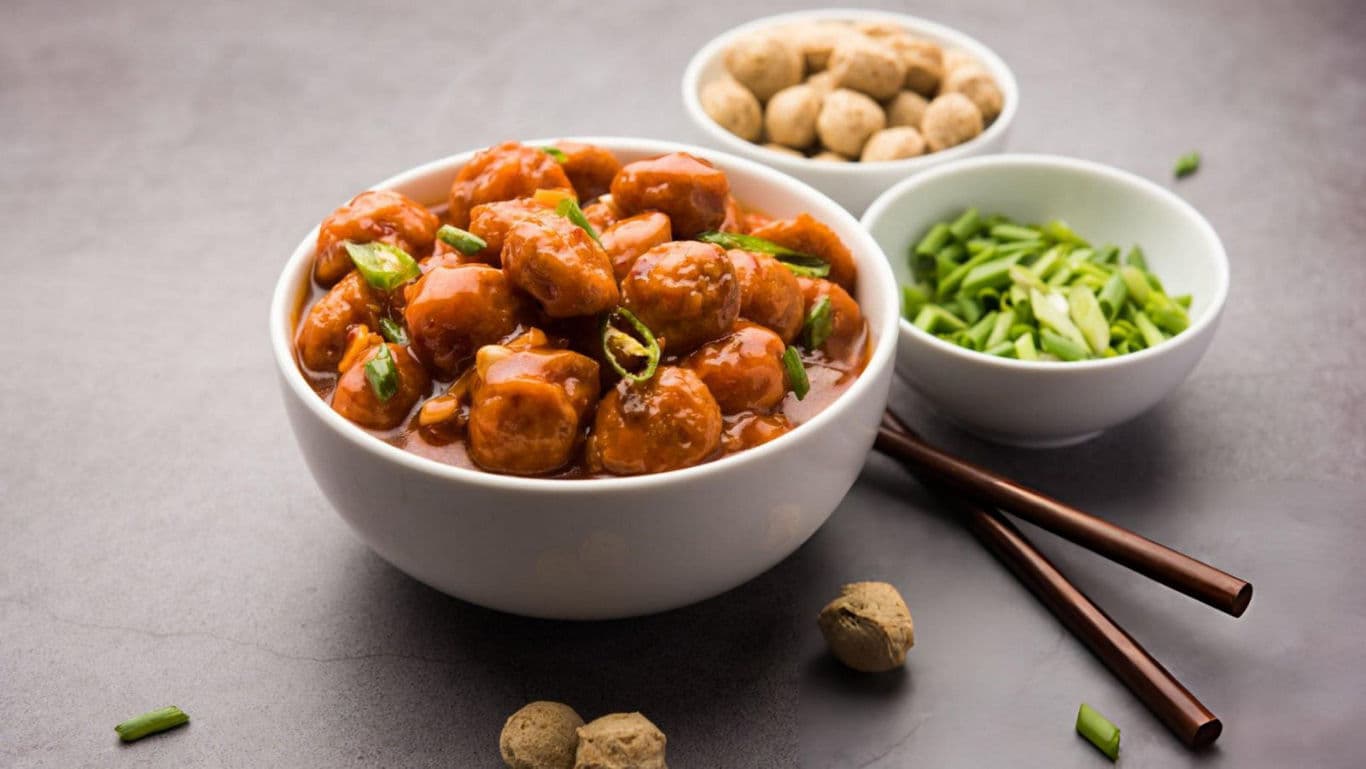 Bowl of spicy vegetable Manchurian