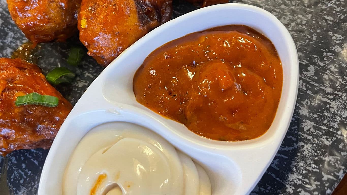Spicy wings with dipping sauces