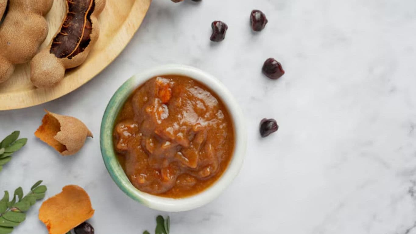 Tamarind paste with fresh ingredients