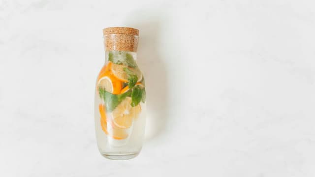 simple-detox-water-recipe-to-boost-hydration-and-overall-well-being-thumbnail