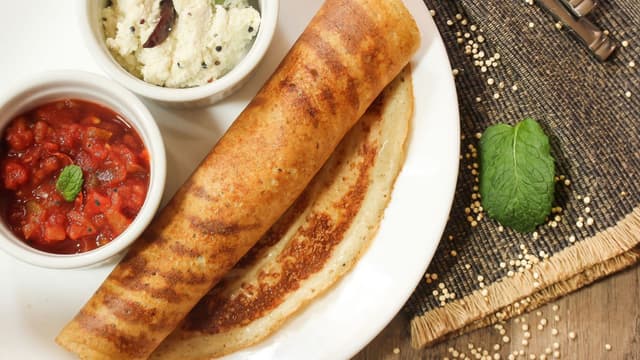 experimenting-with-dosa-try-these-moong-dal-dosa-fillings-thumbnail